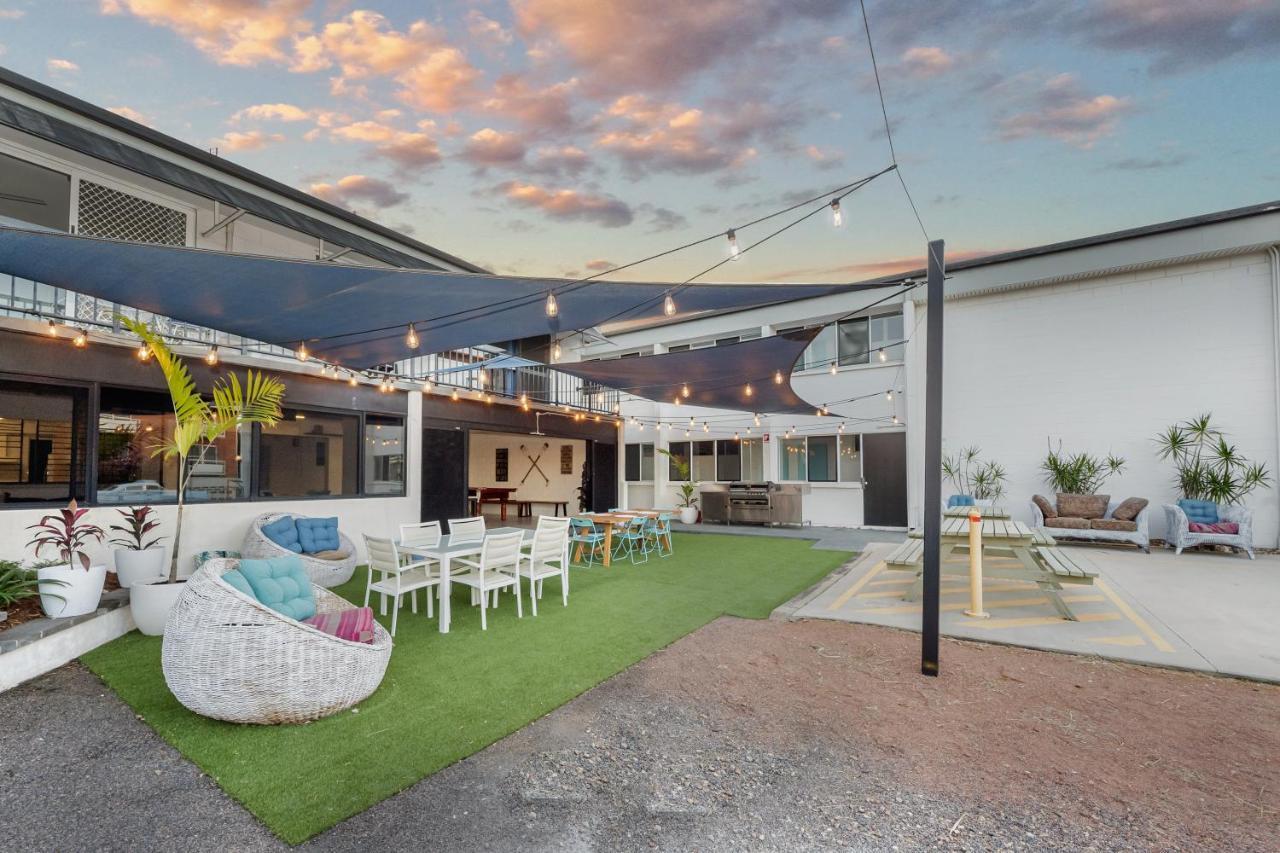 Seaside Lodge Hostel Townsville- Right Next To Coles, 2 Mins Walk To Strand & Cbd Экстерьер фото