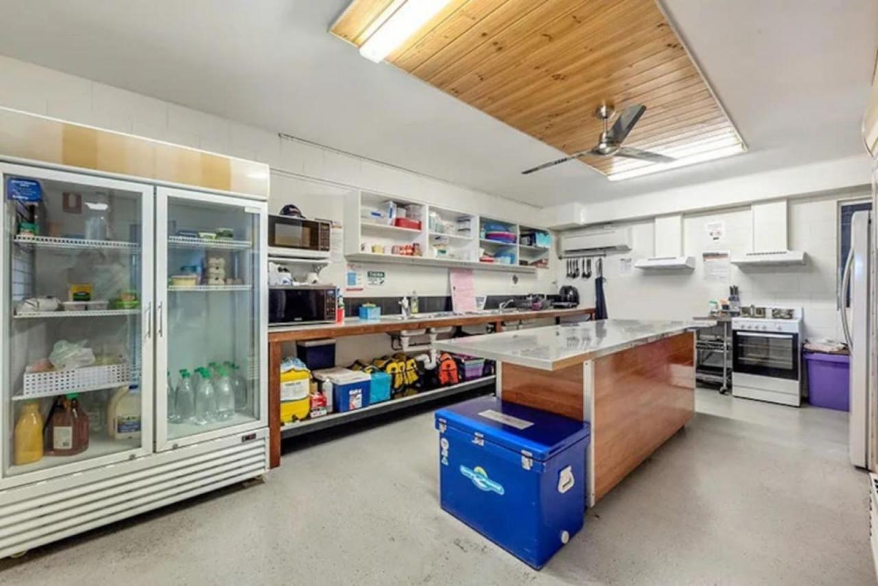 Seaside Lodge Hostel Townsville- Right Next To Coles, 2 Mins Walk To Strand & Cbd Экстерьер фото