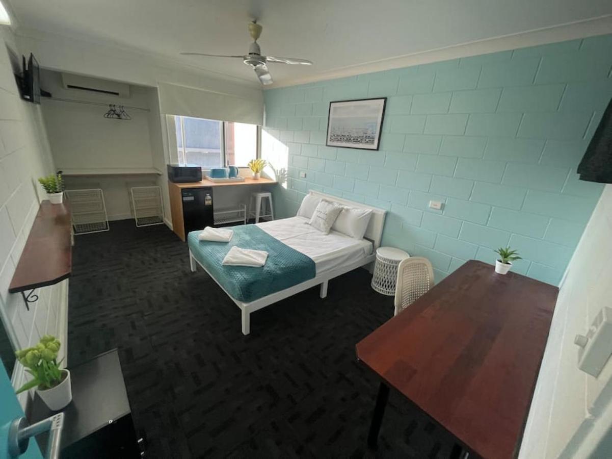 Seaside Lodge Hostel Townsville- Right Next To Coles, 2 Mins Walk To Strand & Cbd Экстерьер фото